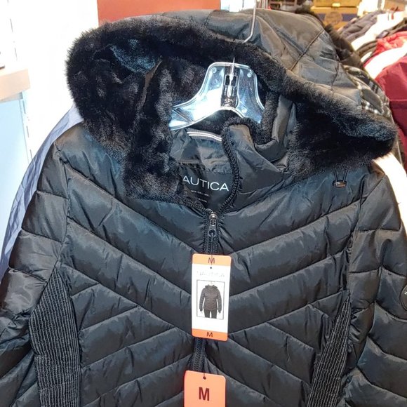 Nautica Women's Puffer Jacket - Black - Picture 10 of 11